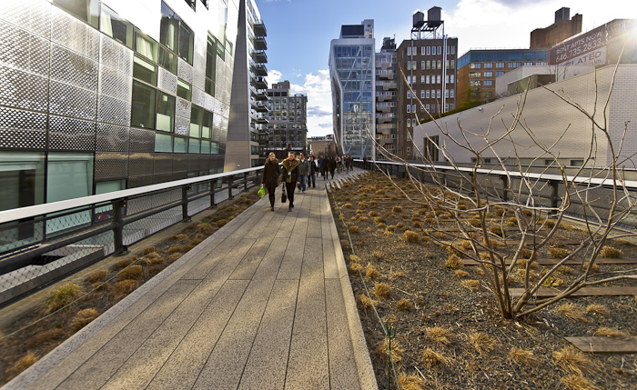 Very Polished: Cleaned Up Highline gardens ready for Spring.