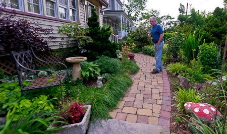 Tony Vanderhave explains that real gardening is about texture. Tony Vanderhave explains that a lot of their design is about texture.